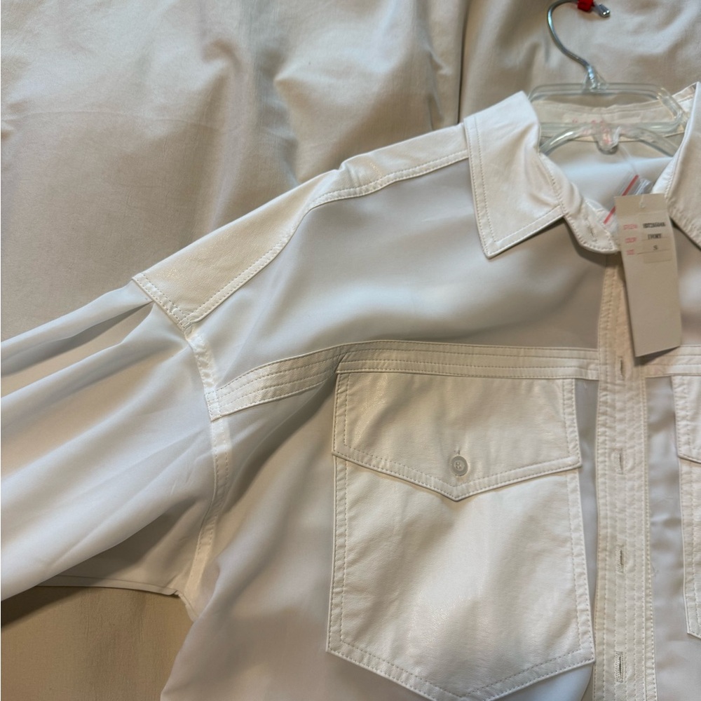 Oversize Shirt - Picture 5 of 5